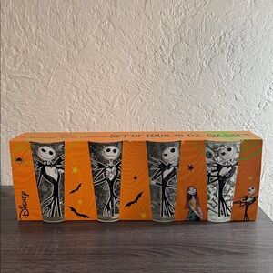 Disney Nightmare Before Christmas Glasses Set
